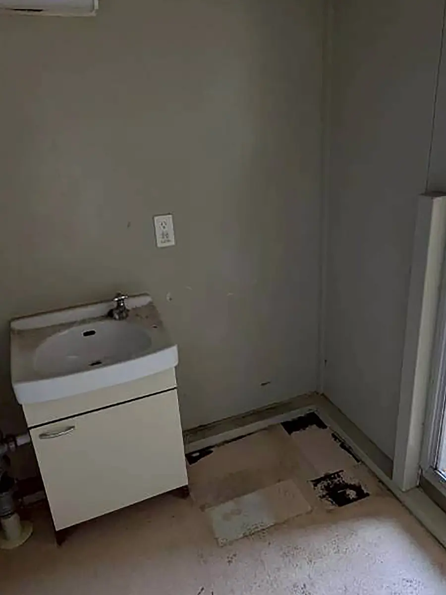 2K マンションの残置物撤去afterの部屋写真